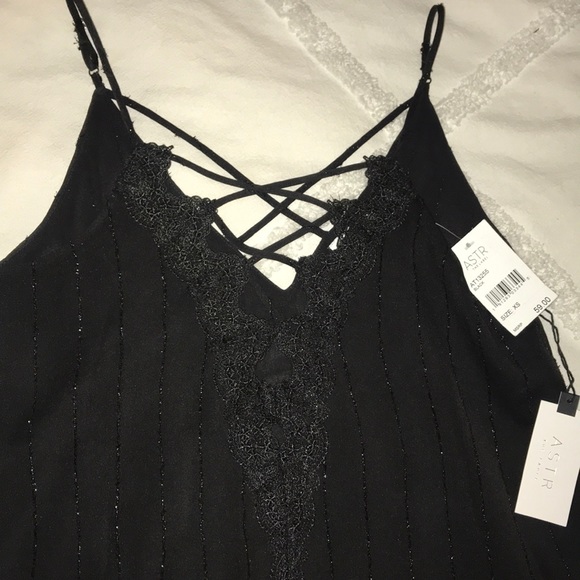 Astr Black Lace Up Camisole - Picture 4 of 4